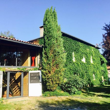 Appartamento Magnificent Renovated Farmhouse Anneyron Esterno foto